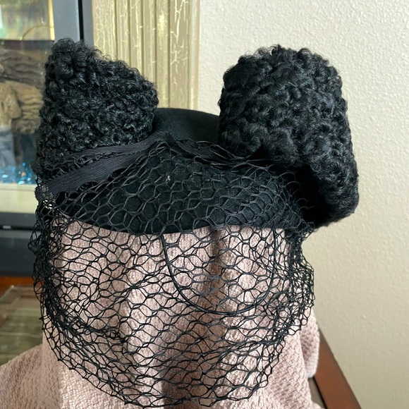 Vintage Lambs Wool Hat - Picture 1 of 5